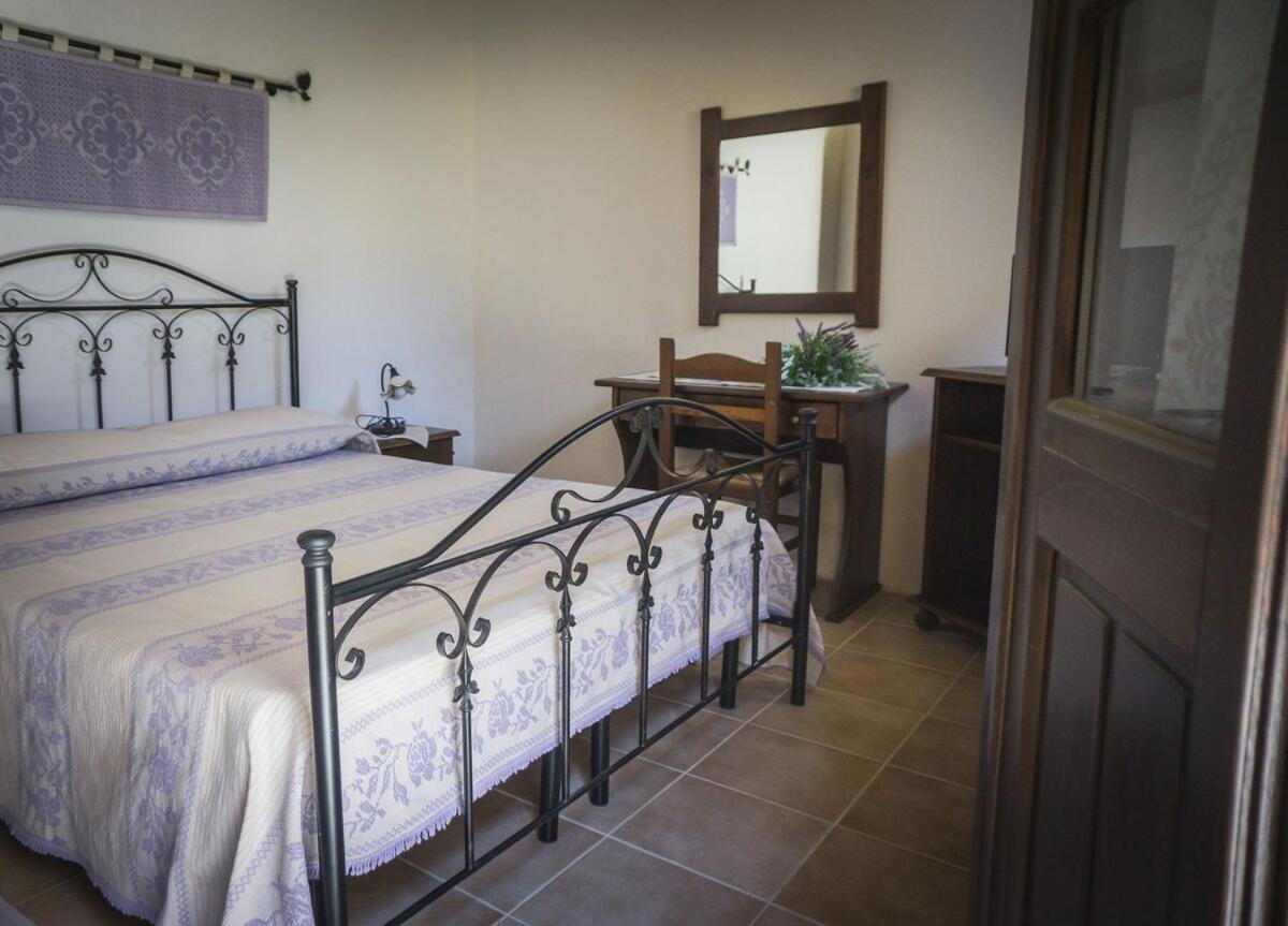 Albergo Diffuso Il Mandorlo Baressa Экстерьер фото